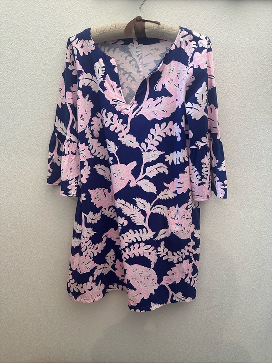 Lilly Pulitzer Dresses & Skirts - Lilly Pulitzer Navy Dress with Pink Floral Print